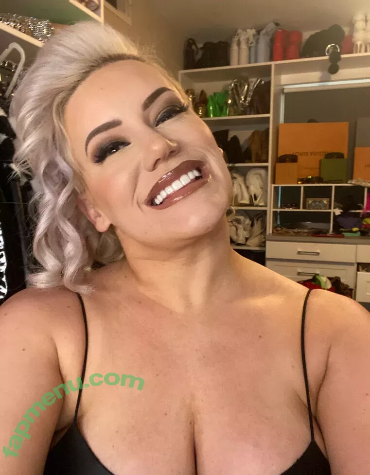 Taya Valkyrie nude photo #1128 (tayathegoddess / thetayavalkyrie)