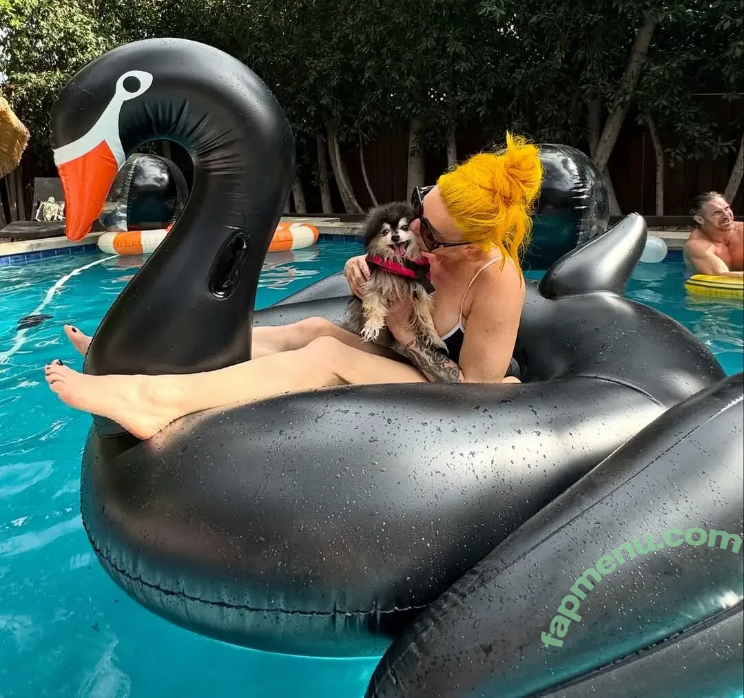 Taya Valkyrie nude photo #1271 (thetayavalkyrie)