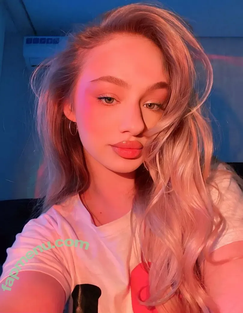 tayalovepink nude photo #0001 (lovetaya)