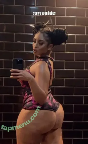 Taybaebe / tayybxbe nude photo #0072