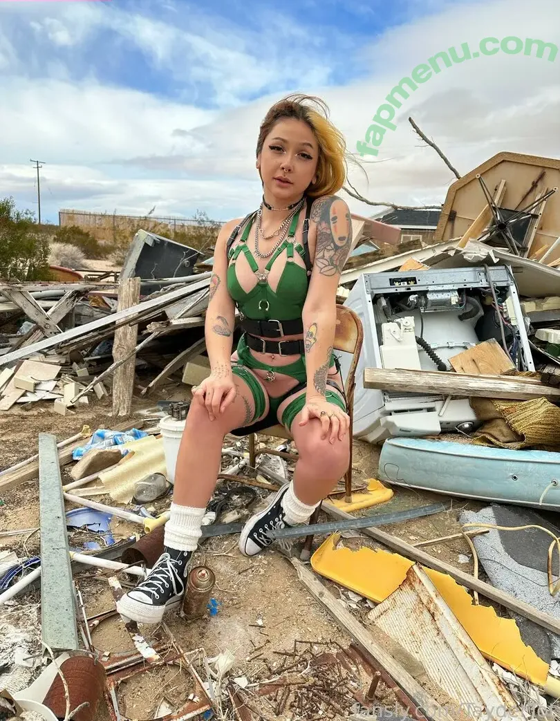 Taydertot nude photo #0001 (taytortot17)