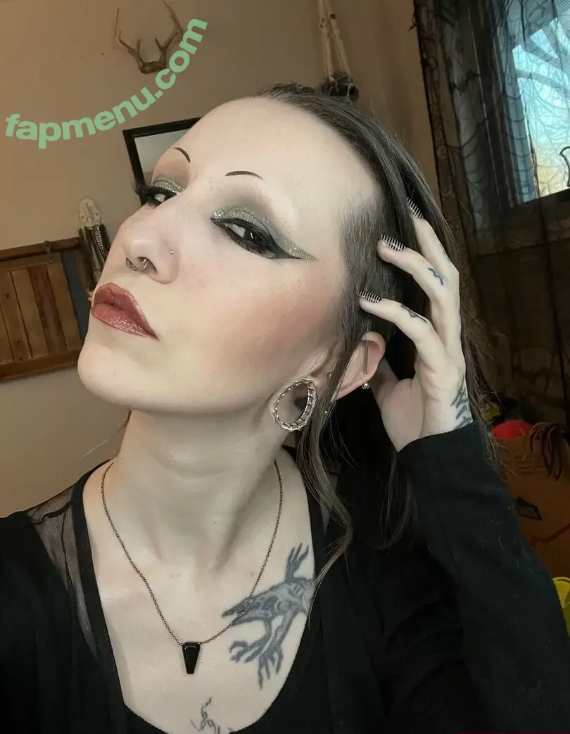 taydertoxic nude photo #0012 (taydertoxic)