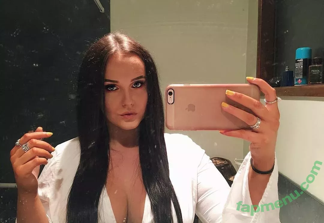 Tayla Cooper nude photo #0036 (ravebabe___ / taylacooper___)