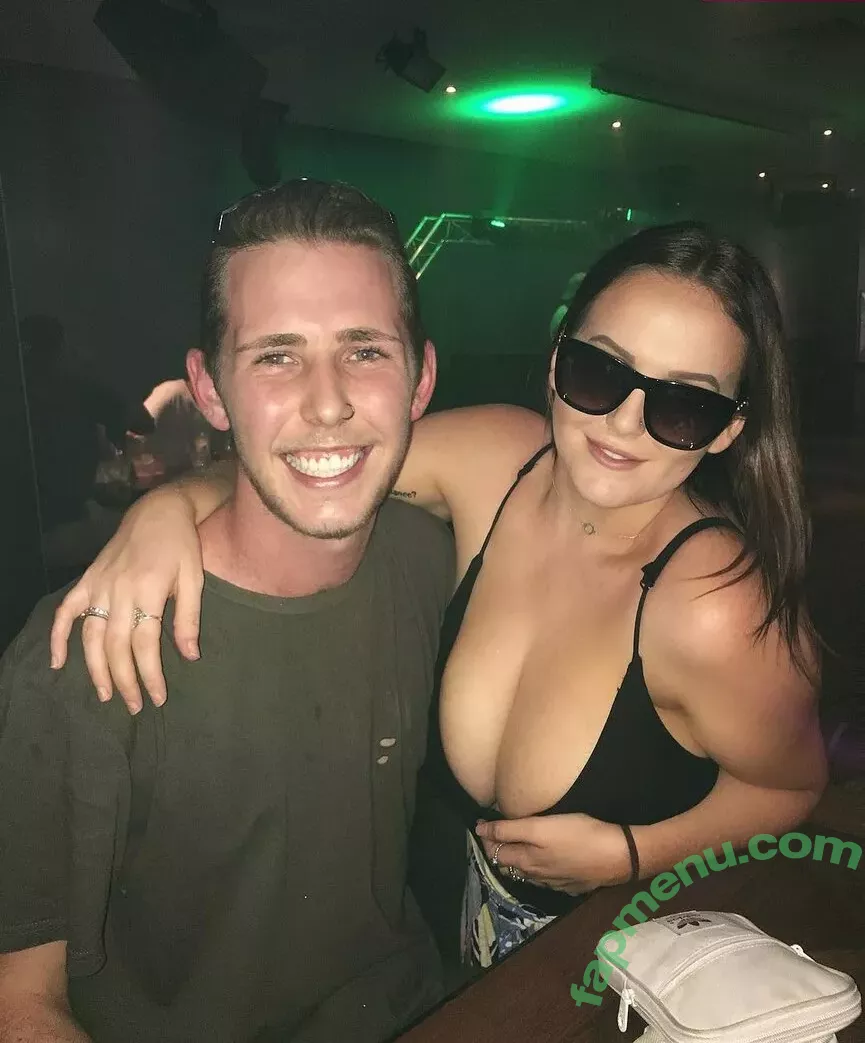 Tayla Cooper nude photo #0039 (ravebabe___ / taylacooper___)