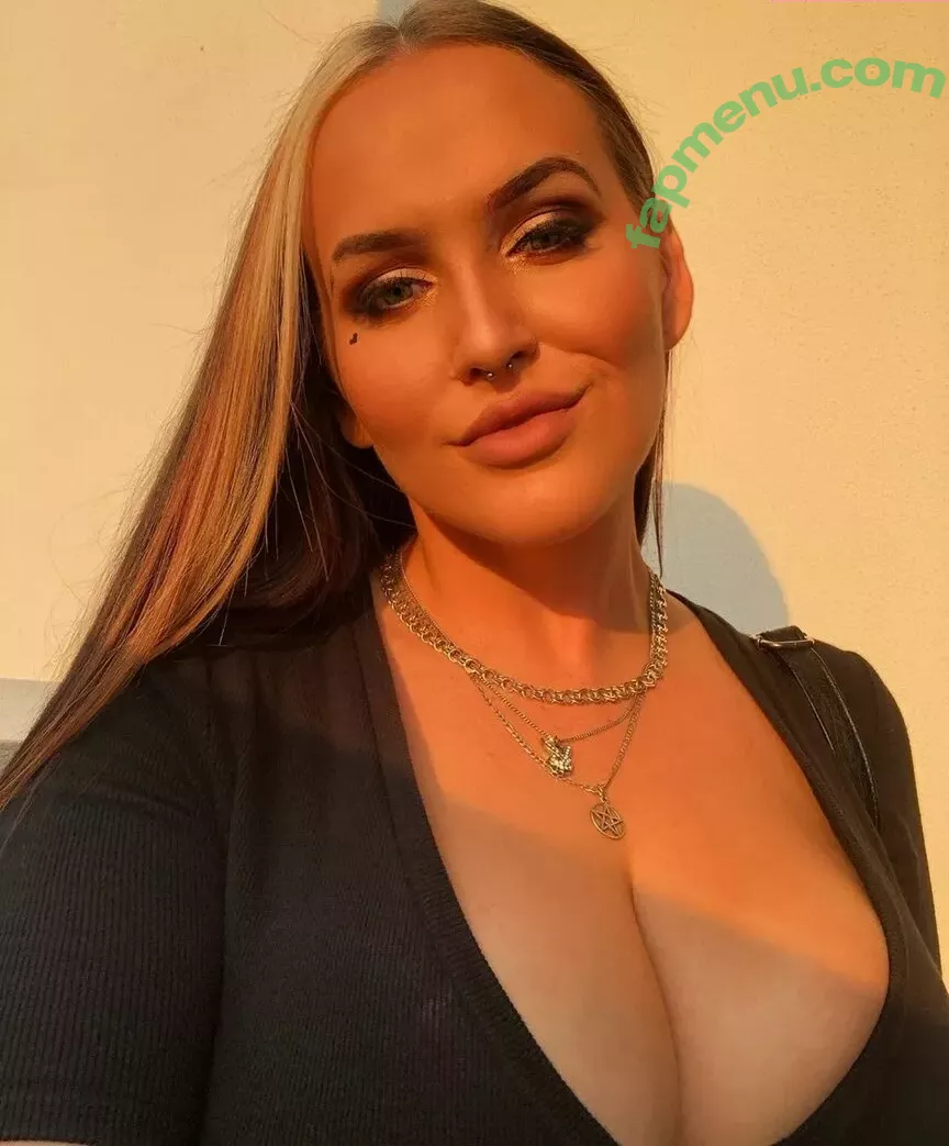 Tayla Cooper nude photo #0067 (ravebabe___ / taylacooper___)