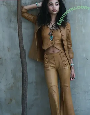 Tayler Buck / taylerbbuck nude photo #0017