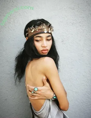 Tayler Buck / taylerbbuck nude photo #0026