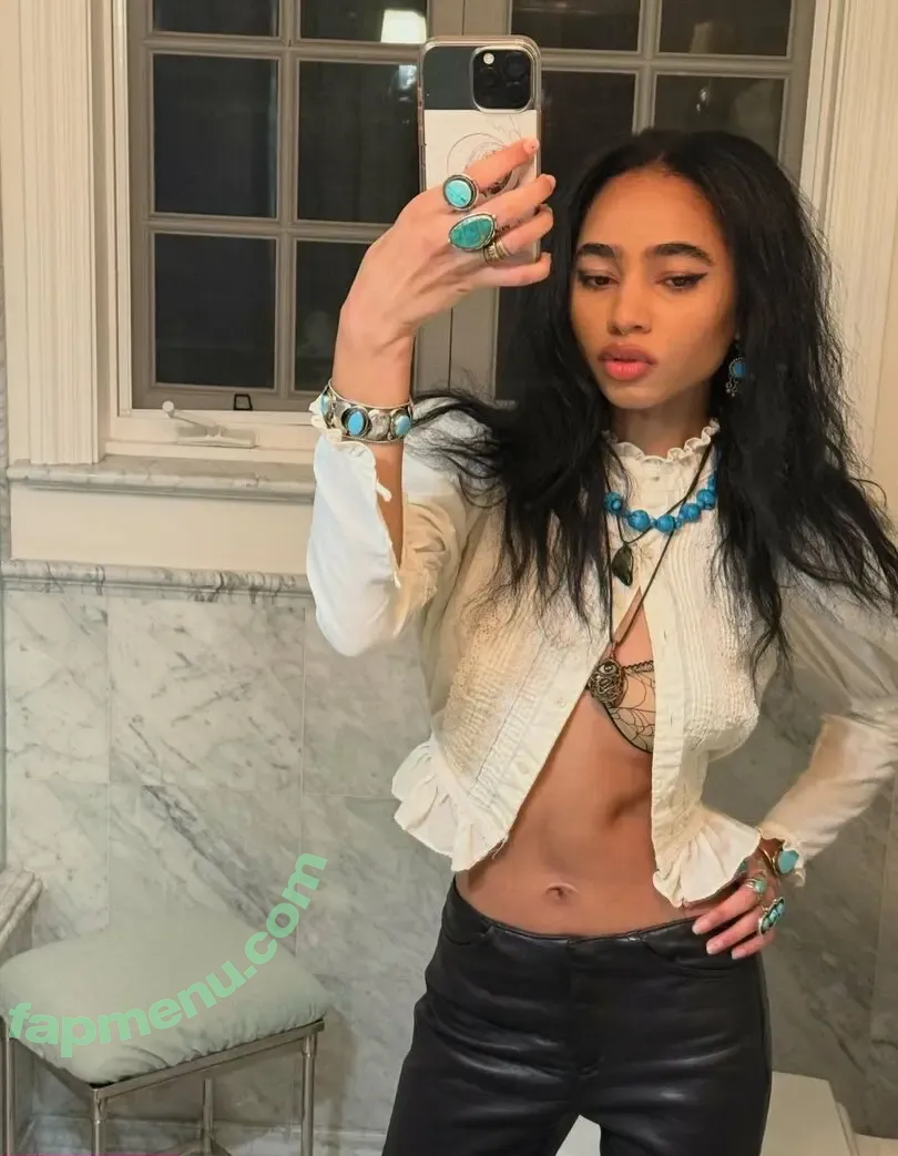 Tayler Buck nude photo #0028 (taylerbbuck)