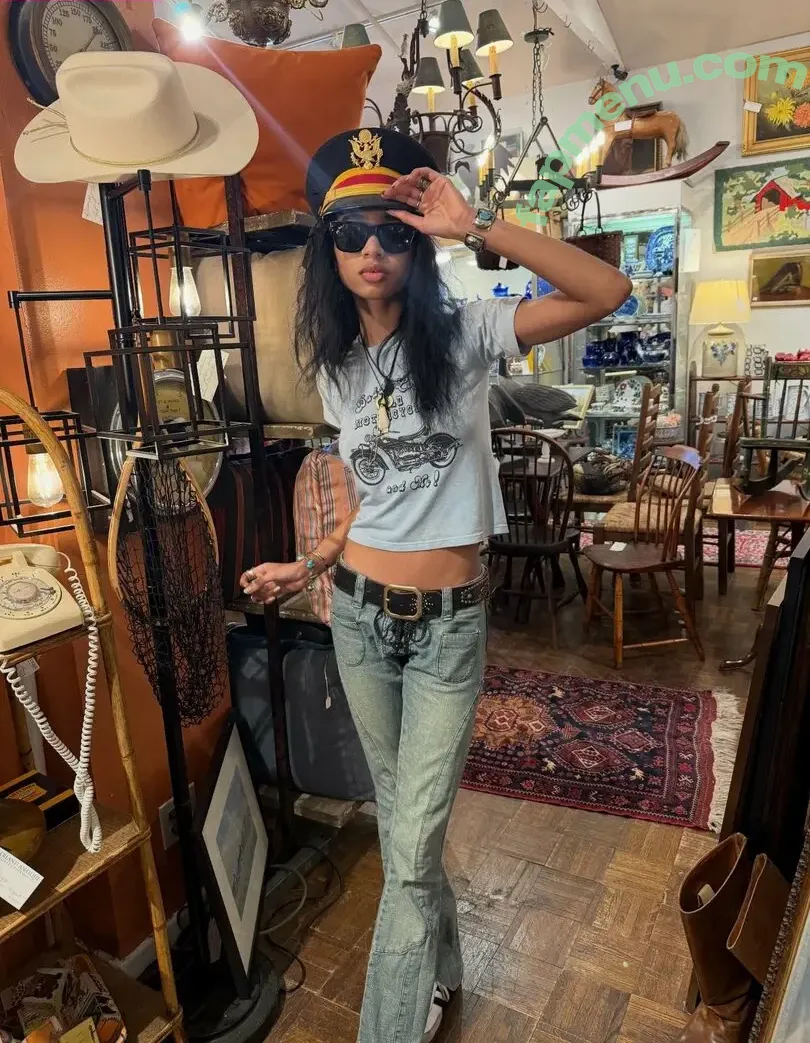 Tayler Buck nude photo #0035 (taylerbbuck)