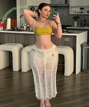  nude photo #0001