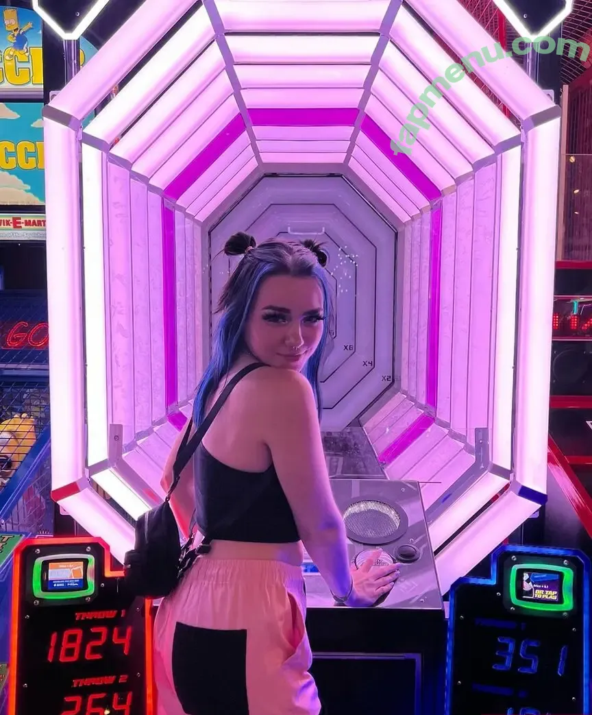 taylien nude photo #0009 (tay_energy / taylienxp)