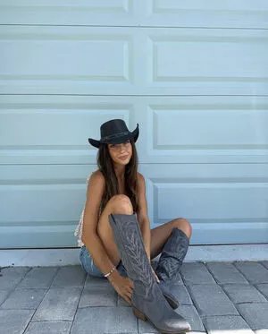 Taylor Alesia / alesiataylorxxx / tayloralesia nude photo #0430