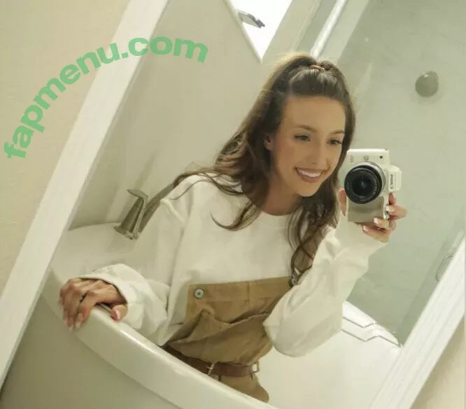 Taylor Alesia nude photo #0393 (alesiataylorxxx / tayloralesia)