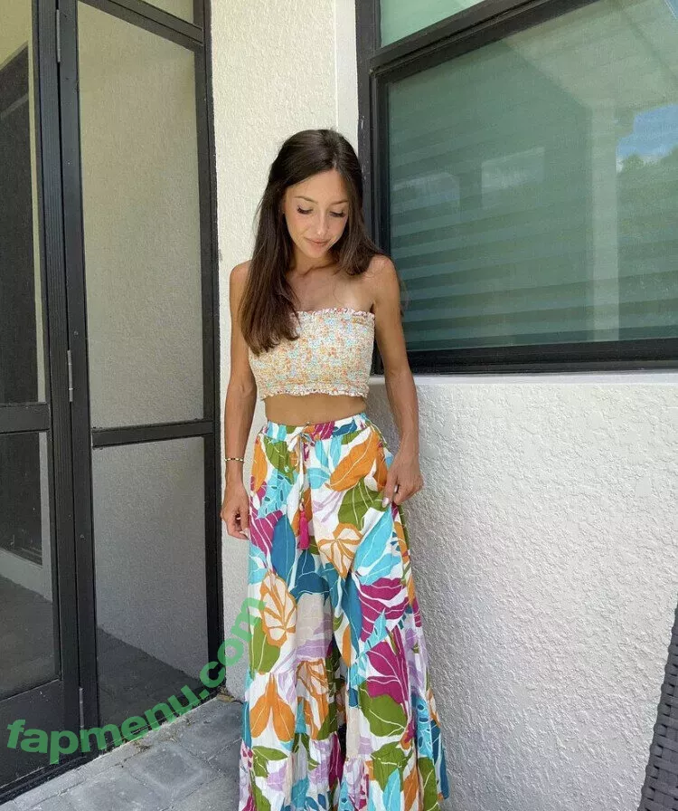 Taylor Alesia nude photo #0417 (alesiataylorxxx / tayloralesia)