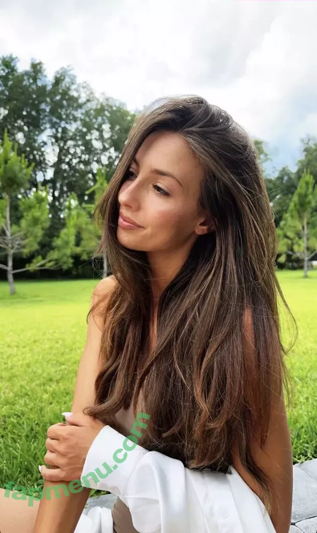 Taylor Alesia nude photo #0421 (alesiataylorxxx / tayloralesia)