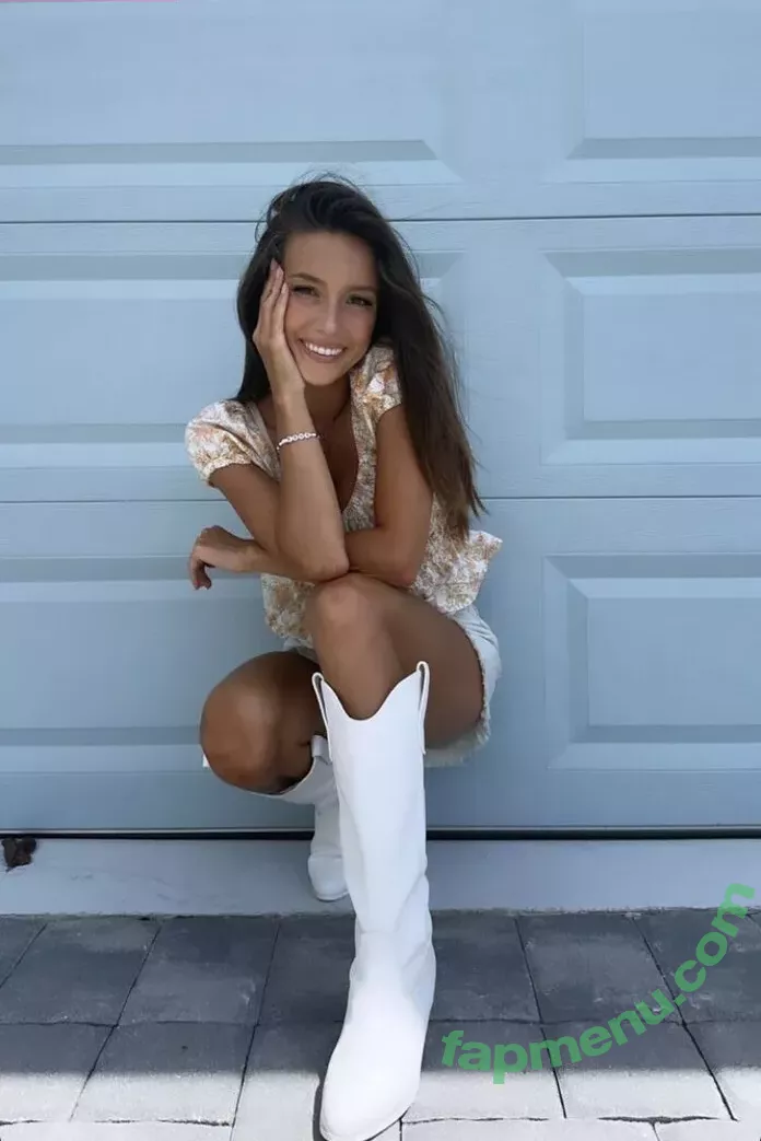 Taylor Alesia nude photo #0433 (alesiataylorxxx / tayloralesia)