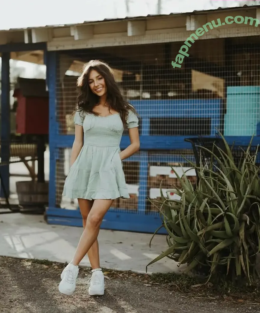 Taylor Alesia nude photo #0743 (alesiataylorxxx / tayloralesia)