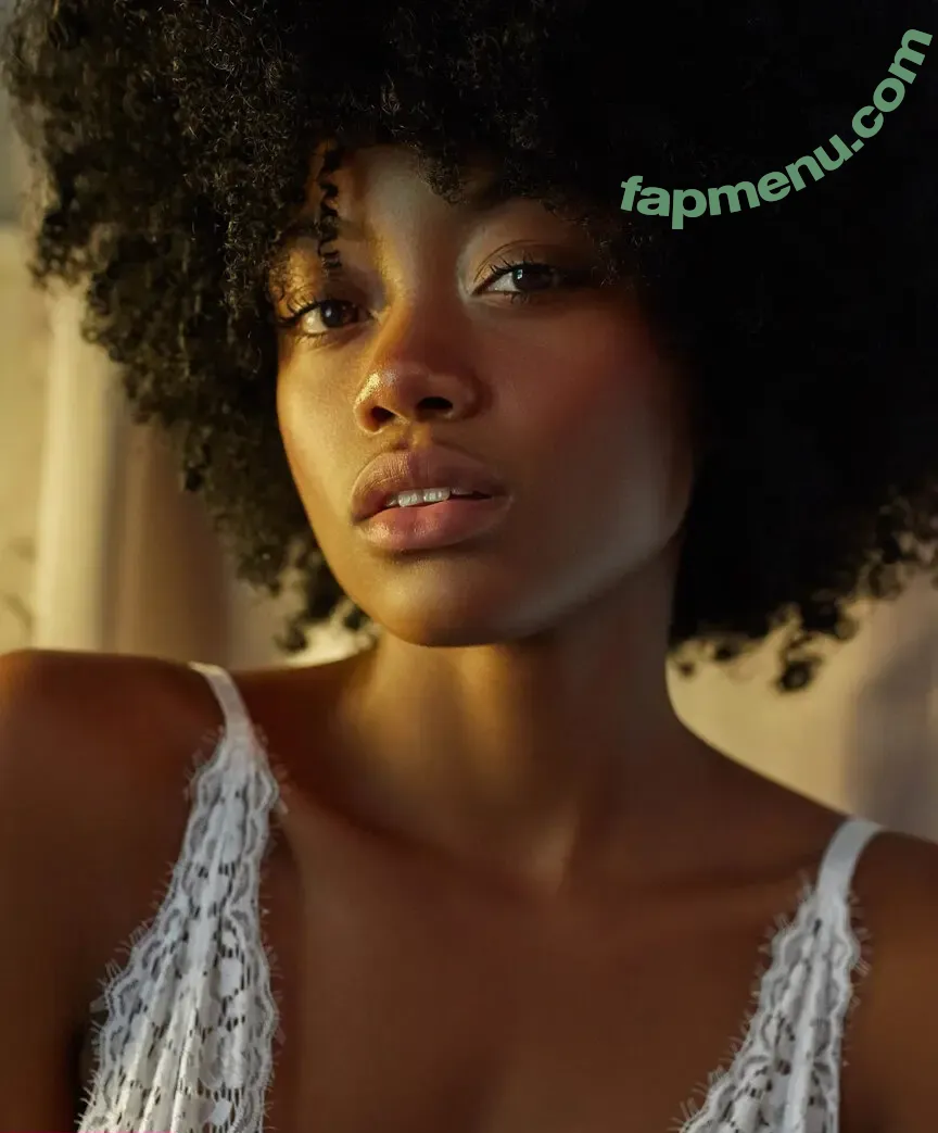 Taylor Banner nude photo #0050 (taylor.banner)