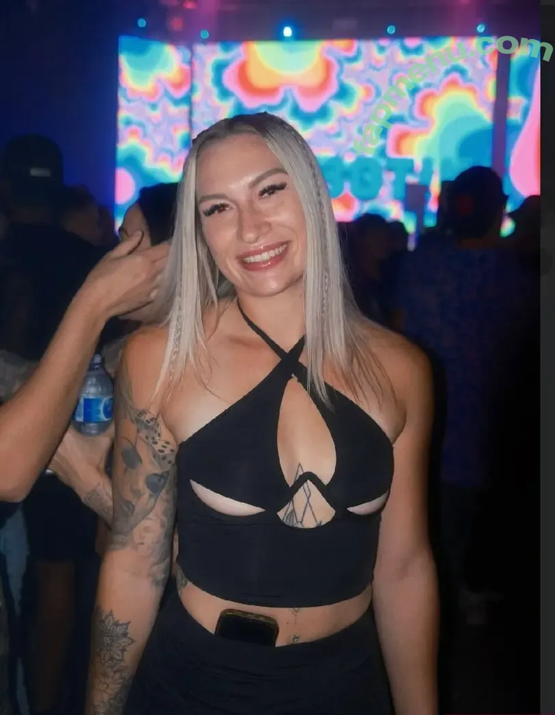 Taylor Flewin nude photo #0248 (taylorflewin / taylorwhitetv)