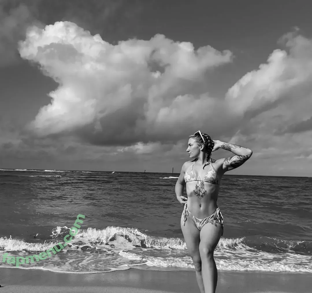 Taylor Flewin nude photo #0280 (taylorflewin / taylorwhitetv)