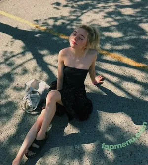 Taylor Hickson / taylor.hickson nude photo #0042