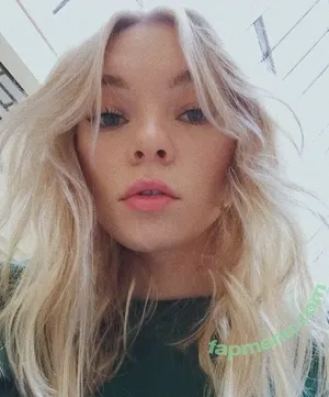 Taylor Hickson / taylor.hickson nude photo #0043