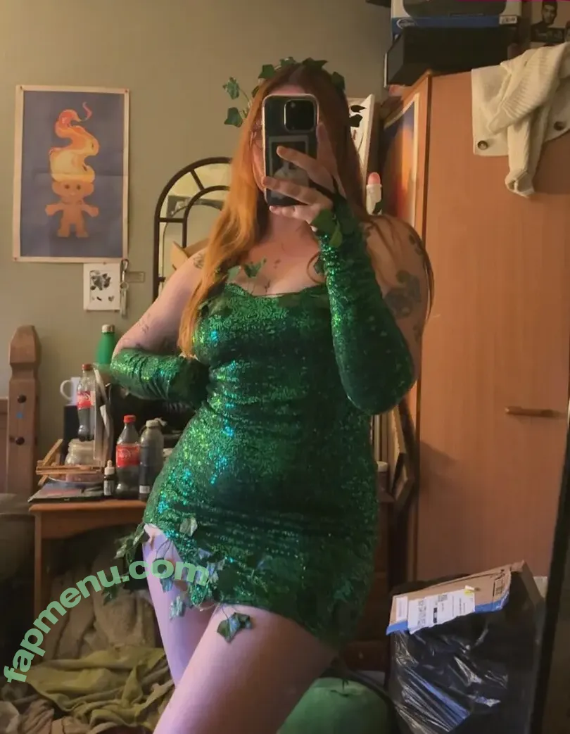 Taylor Hutchings nude photo #0209 (thutch29)