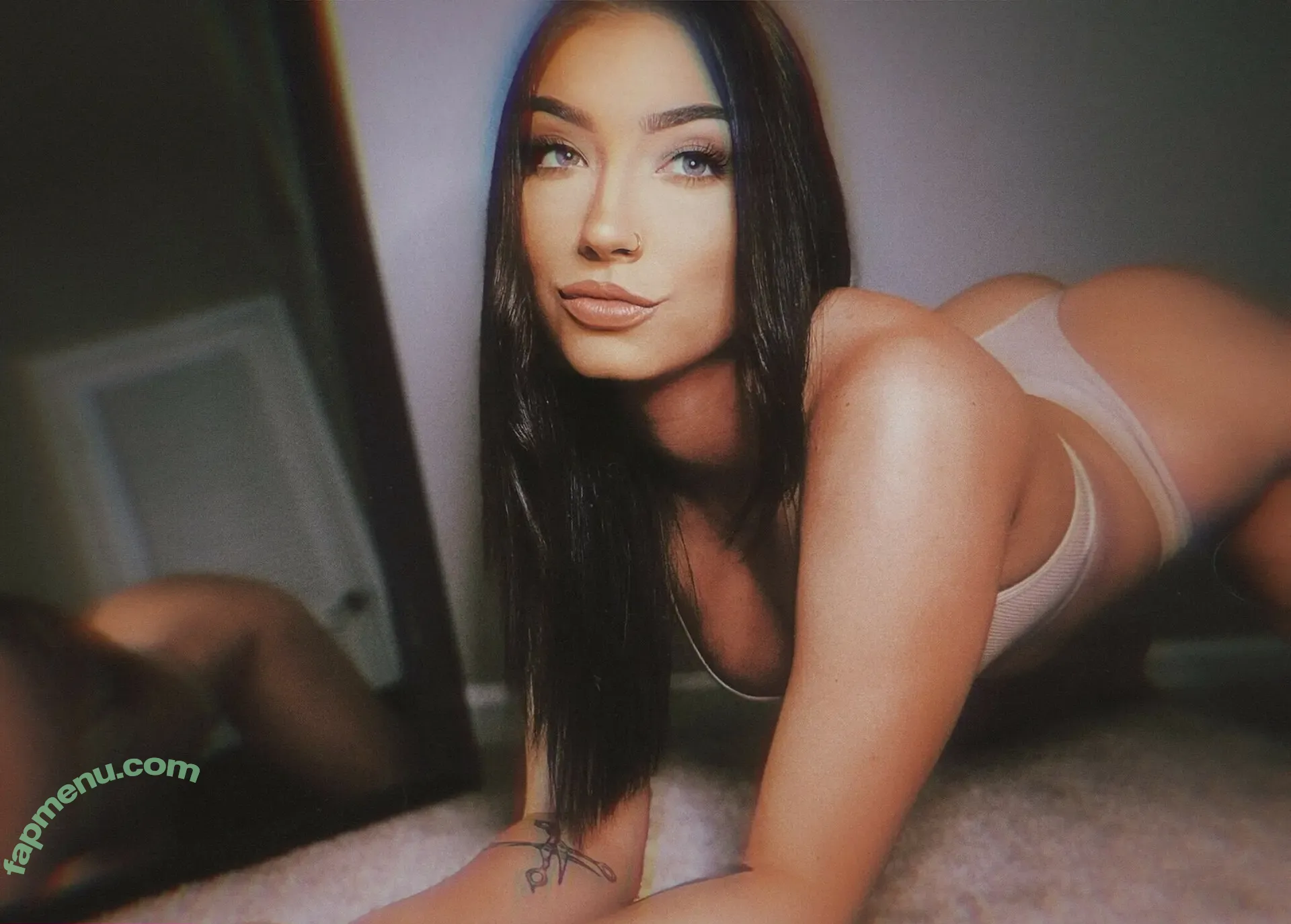 Taylor Kristine nude photo #0321 (Taylor.kristine)