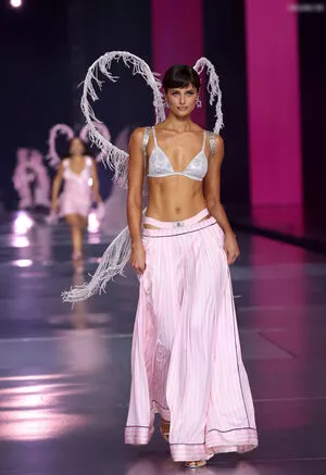 Taylor Marie Hill / taylerhillss / taylor_hill nude photo #0137