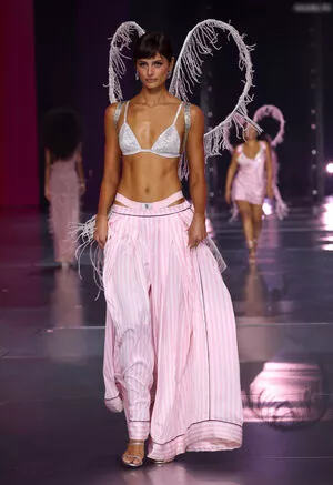 Taylor Marie Hill / taylerhillss / taylor_hill nude photo #0144