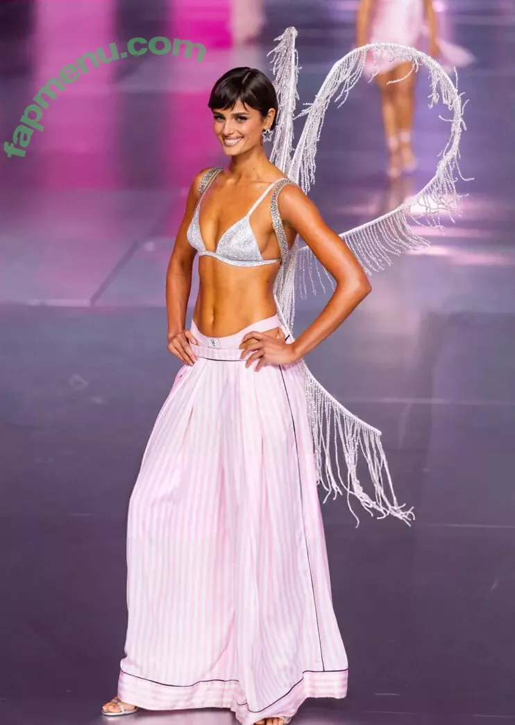 Taylor Marie Hill nude photo #0141 (taylerhillss / taylor_hill)