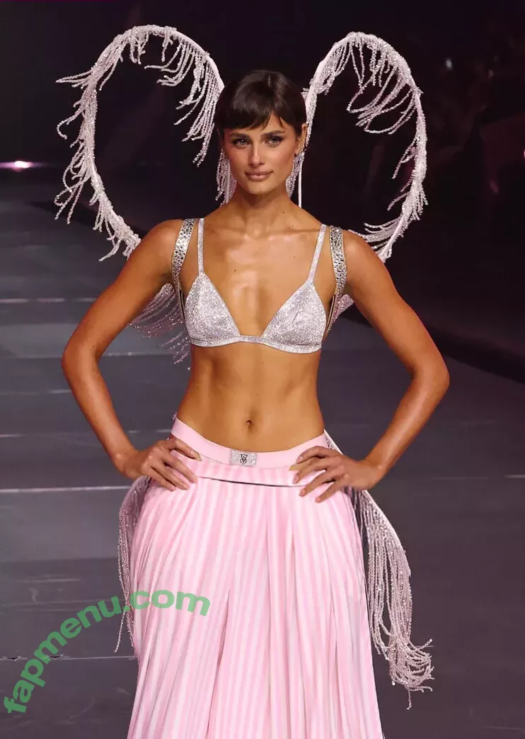 Taylor Marie Hill nude photo #0146 (taylerhillss / taylor_hill)