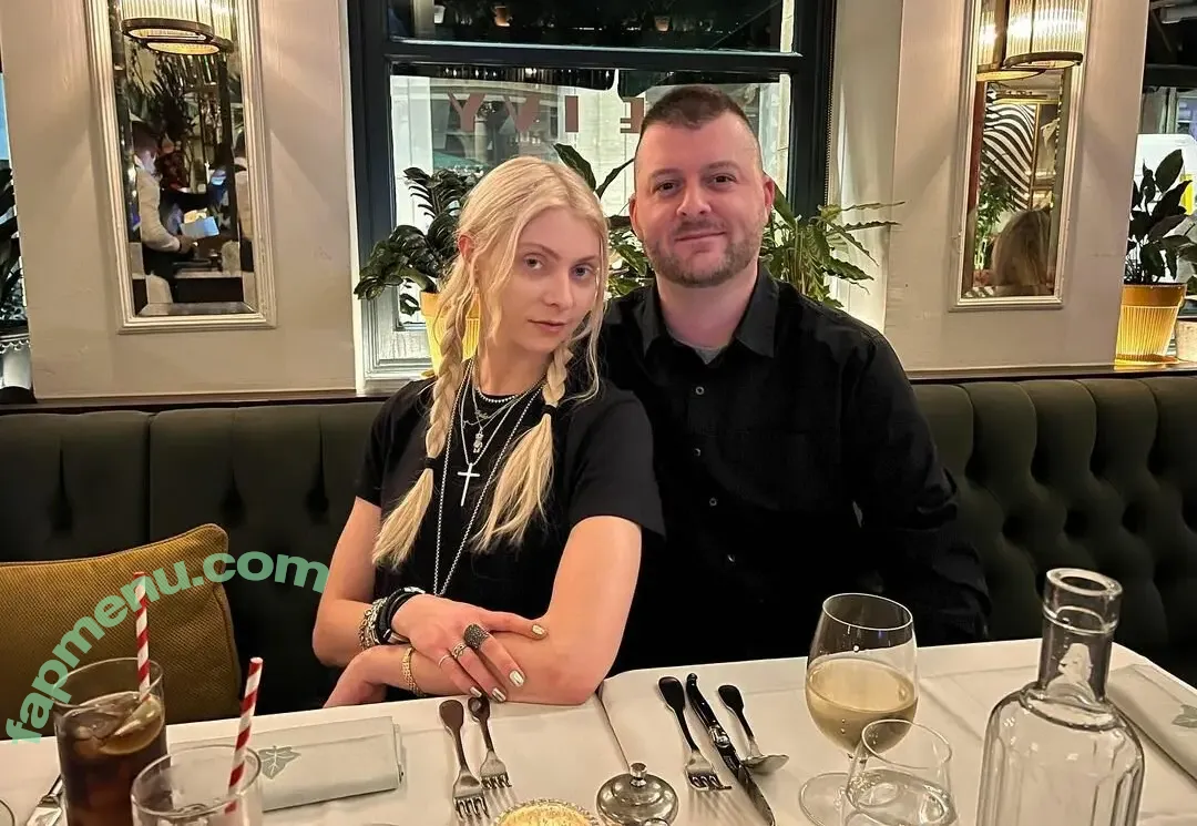 Taylor Momsen nude photo #0168 (aryelsoul / taylormomsen)