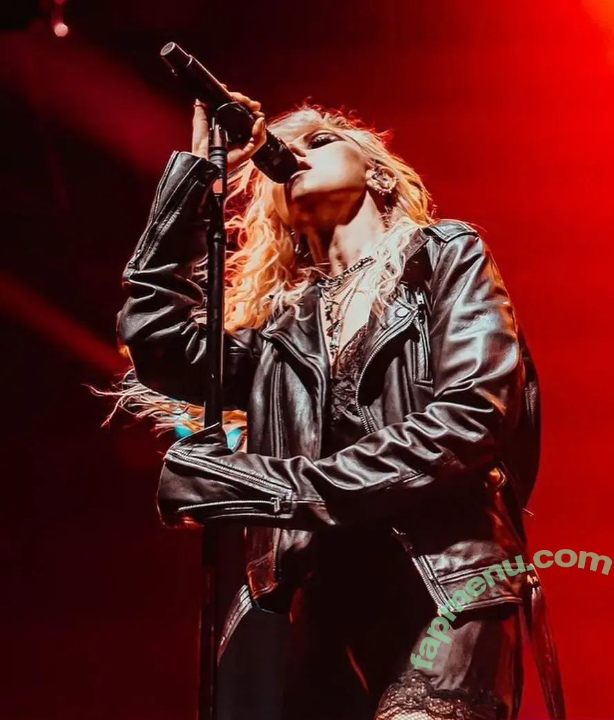 Taylor Momsen nude photo #0187 (aryelsoul / taylormomsen)