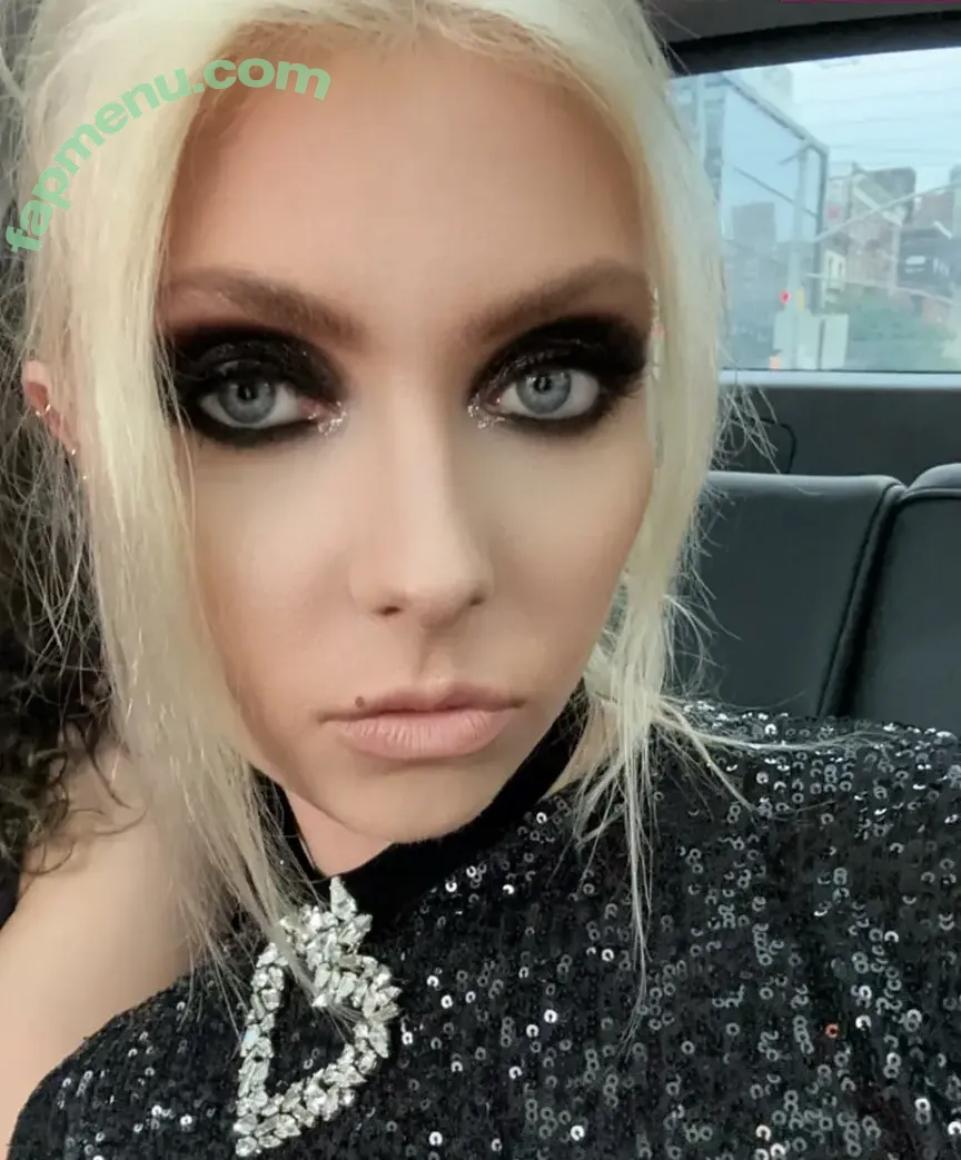 Taylor Momsen nude photo #0450 (aryelsoul / taylormomsen)