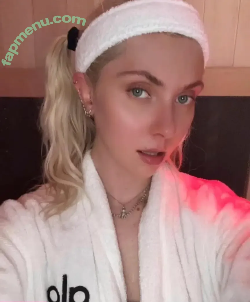 Taylor Momsen nude photo #0461 (aryelsoul / taylormomsen)