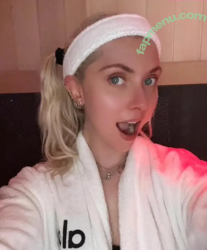 Taylor Momsen nude photo #0462 (aryelsoul / taylormomsen)