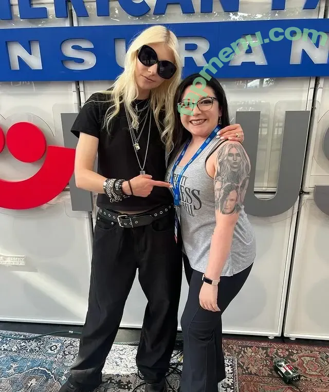 Taylor Momsen nude photo #0482 (aryelsoul / taylormomsen)