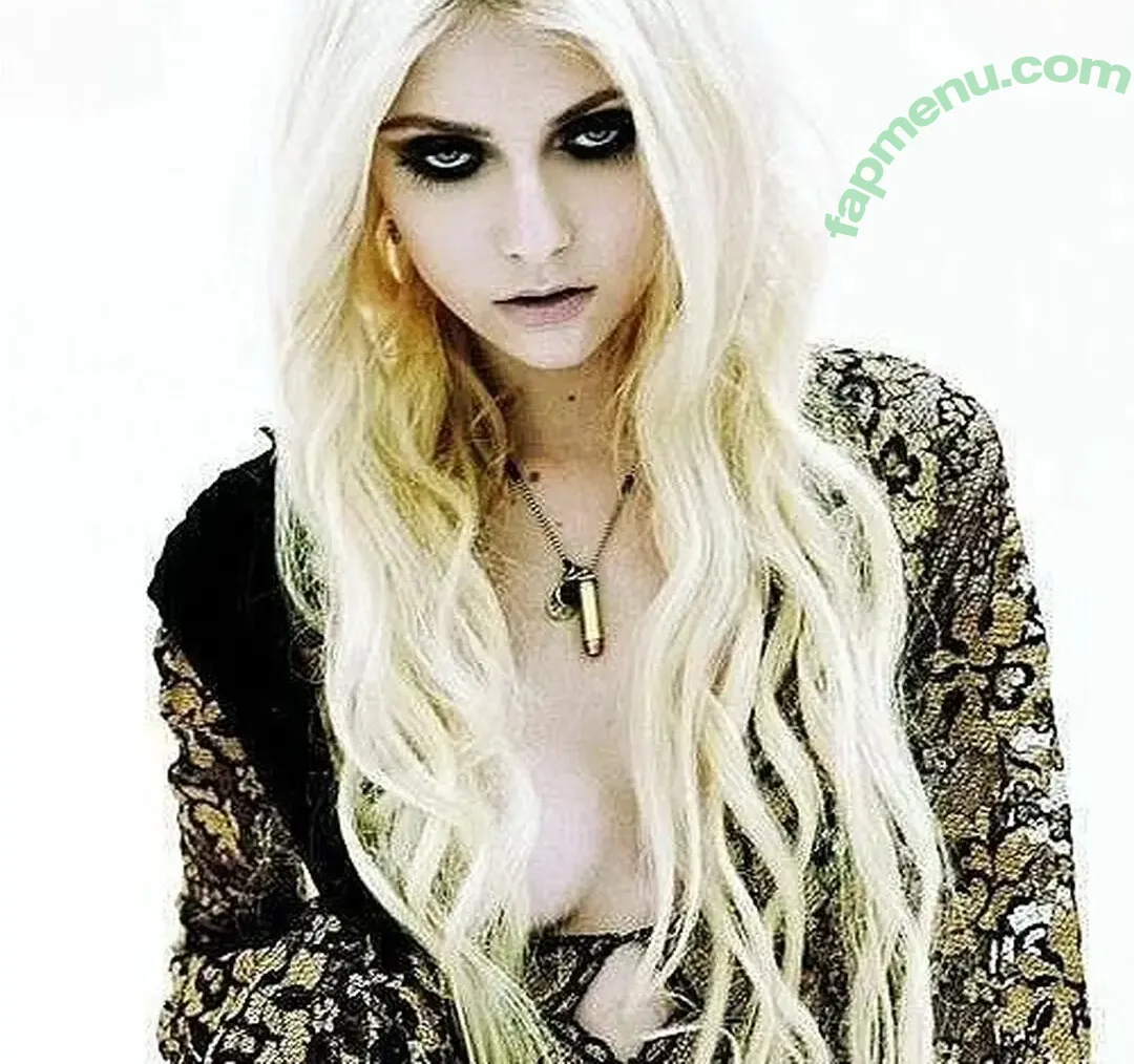 Taylor Momsen nude photo #0513 (aryelsoul / taylormomsen)