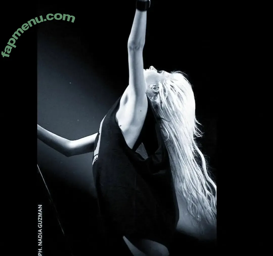 Taylor Momsen nude photo #0522 (aryelsoul / taylormomsen)