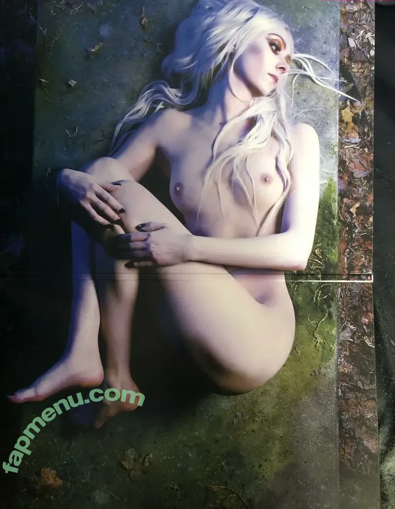 Taylor Momsen nude photo #0568 (aryelsoul / taylormomsen)