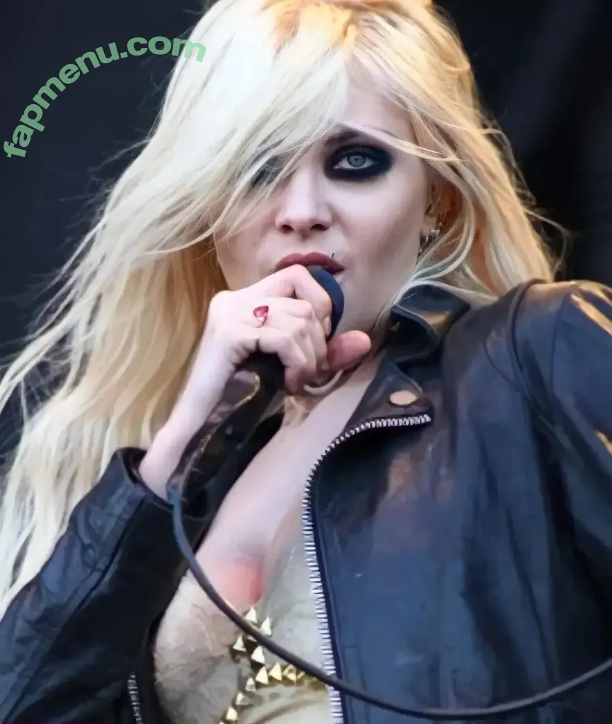 Taylor Momsen nude photo #0581 (aryelsoul / taylormomsen)