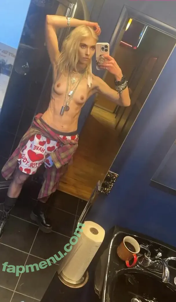 Taylor Momsen nude photo #0670 (aryelsoul / taylormomsen)