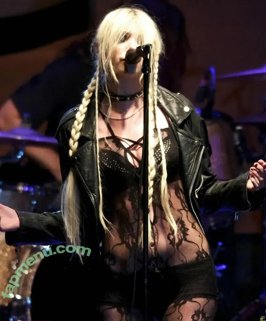 Taylor Momsen nude photo #0693 (aryelsoul / taylormomsen)