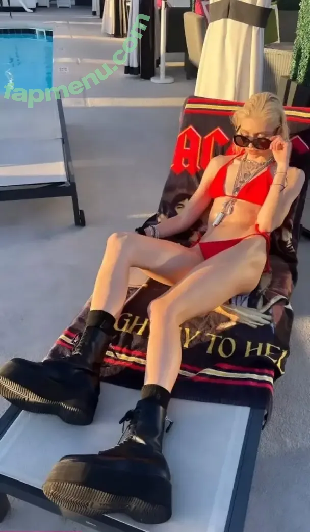 Taylor Momsen nude photo #0719 (aryelsoul / taylormomsen)