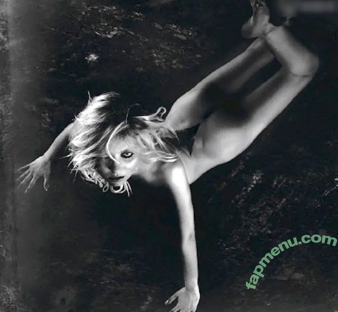 Taylor Momsen nude photo #0734 (aryelsoul / taylormomsen)