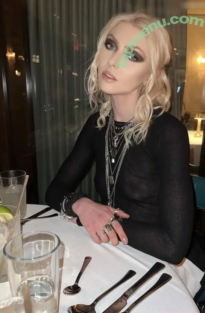 Taylor Momsen nude photo #0796 (aryelsoul / taylormomsen)