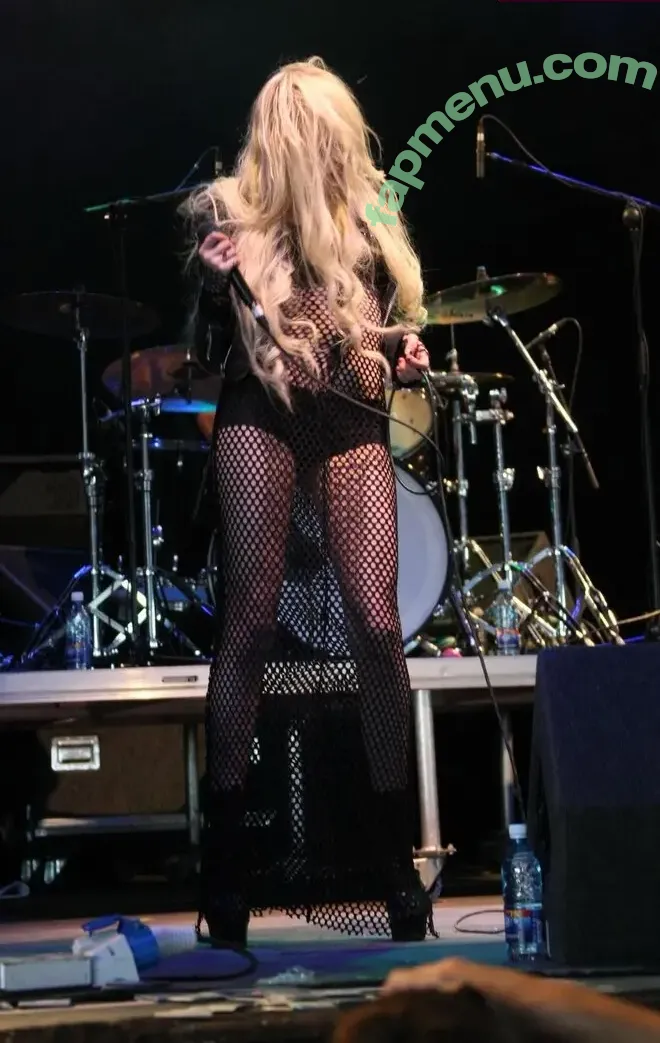 Taylor Momsen nude photo #0805 (aryelsoul / taylormomsen)