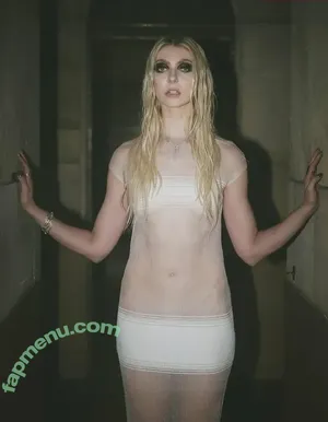 Taylor Momsen / aryelsoul / taylormomsen nude photo #1164