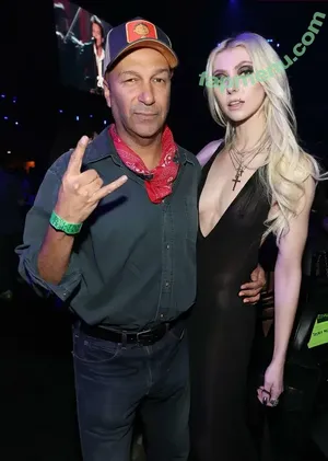 Taylor Momsen / aryelsoul / taylormomsen nude photo #1253